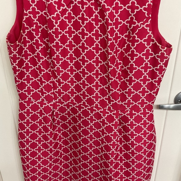 Tahari Dress Fully Lined - Picture 3 of 6